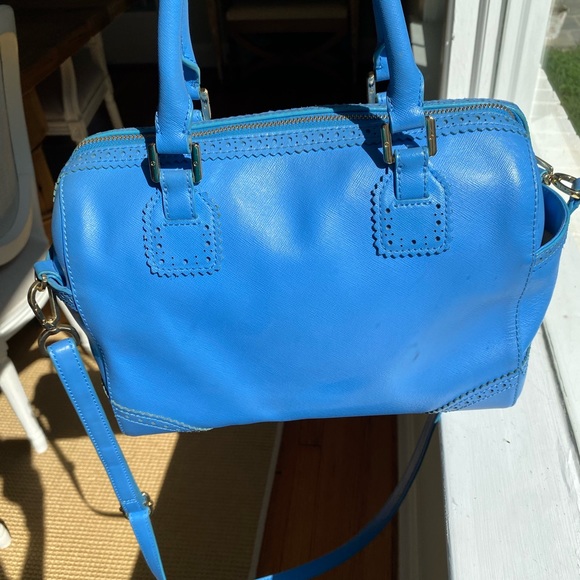 Tory Burch - Cornflower blue handbag. Beautiful color. Used condition. - Picture 10 of 10